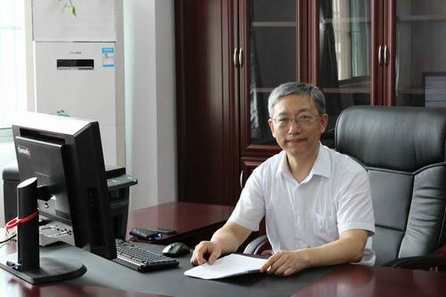 张兵（河海大学原副校长）