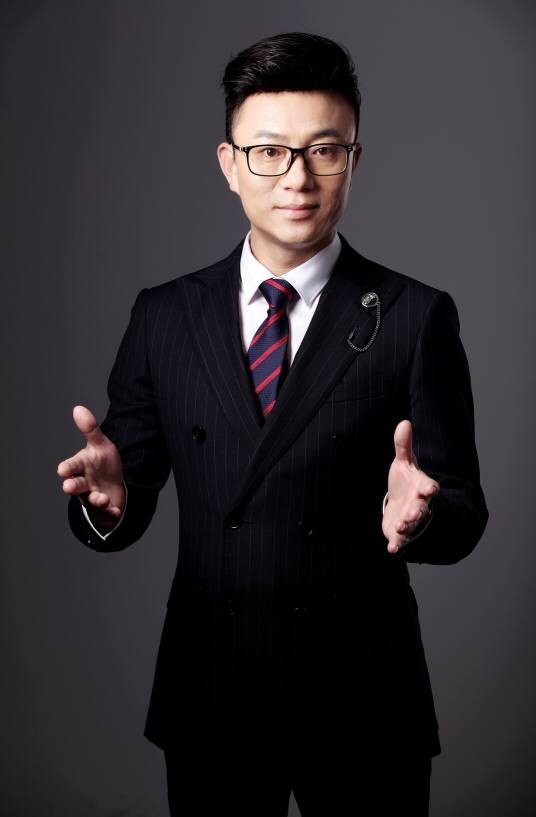 杨枫（陕西广播电视台主持人）