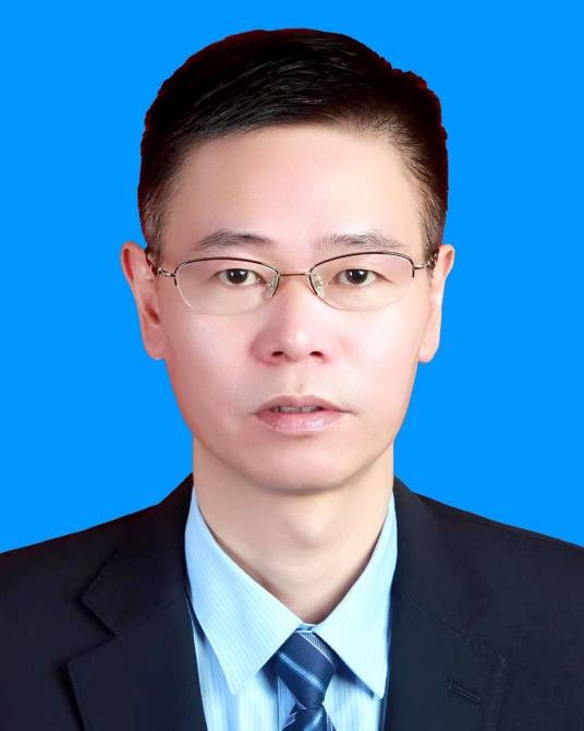 刘成军（重庆市两江新区国有资产监督管理委员会副主任）