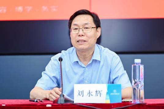 刘永辉（中国上海对外经贸大学教授）