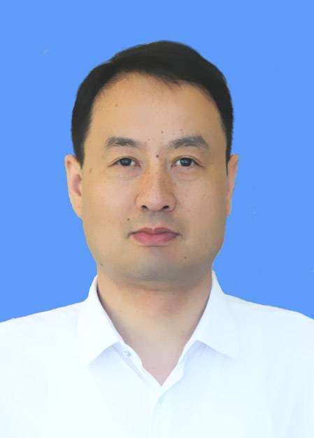 周克明（鄂州市人大常委会代表工作委员会主任、市人大常委会代表资格审查委员会主任委员）