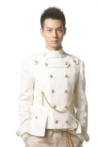 张殿菲吧