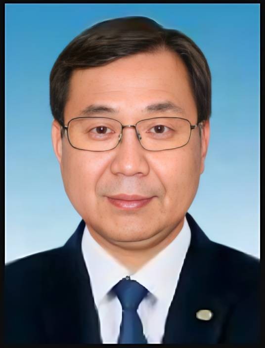 张维国（济南市人力资源社会保障局党组成员，市社会保险事业中心党组书记、主任）