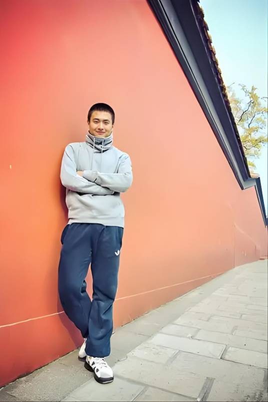 杨阳（江苏省苏州昆剧院二级演员）