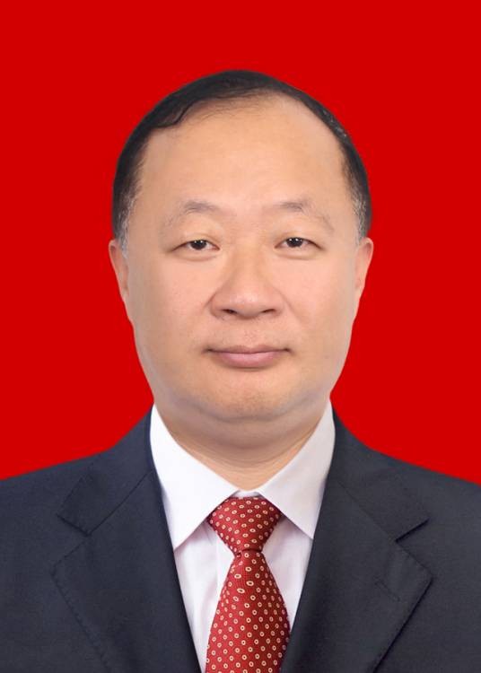 王善斌（吉林省四平市委常委、市委秘书长、统战部部长）