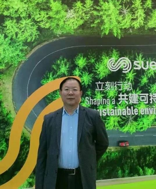 王黎（武汉科技大学香涛学者、二级教授、重点实验室主任）