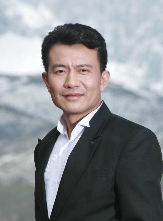 李强(中国内地男演员、湖南省话剧院一级演员)