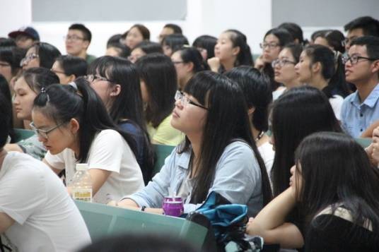北京师范大学珠海分校国际商学部
