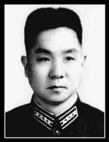 张朝忠（海军南海舰队原司令员）