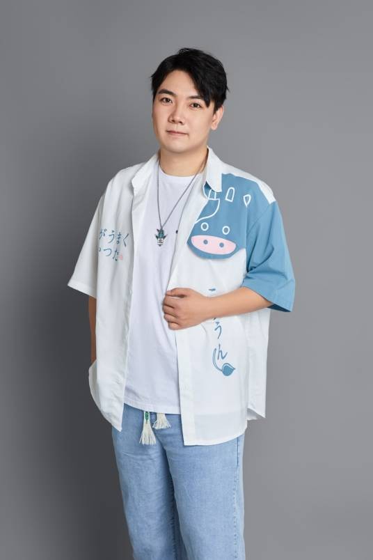 李嘉祥（中国男性配音演员）