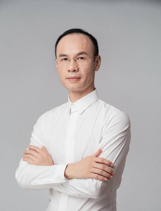 王志文（景德镇市观道堂创始人）
