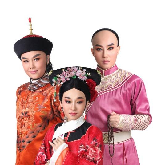 步步惊心（浙江小百花越剧团2013年推出的清宫穿越题材越剧）
