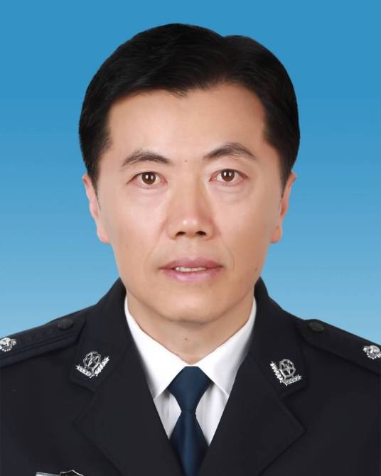 韩磊（山东省济南市公安局原一级警务专员）
