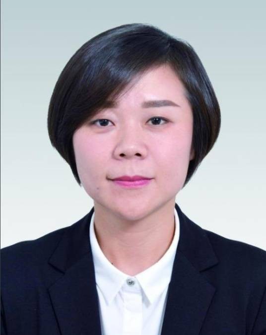 盛洁(杭州市余杭区行政审批服务管理办公室党组副书记、主任)