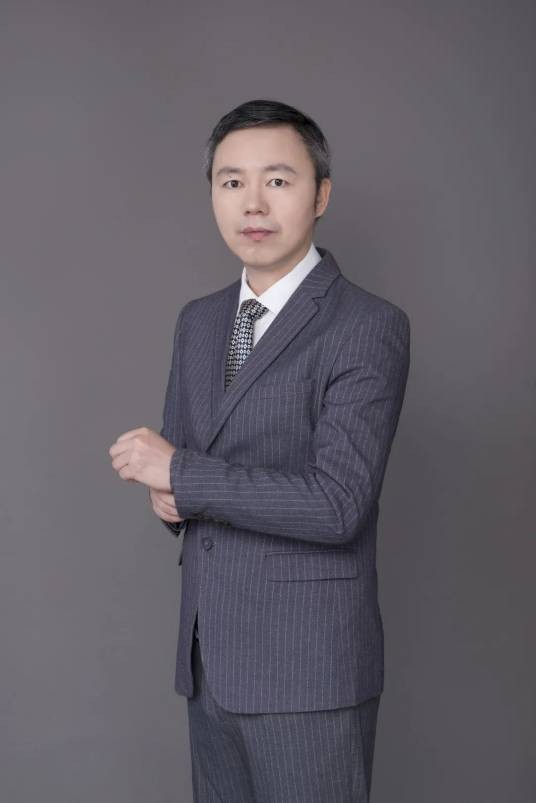 董宁（安徽省第十四届人民代表大会代表，合肥埃科光电科技股份有限公司董事长、总经理）