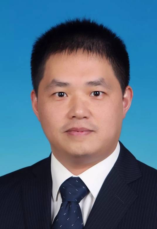 顾俊(上海市金山区民政局党组副书记、副局长)