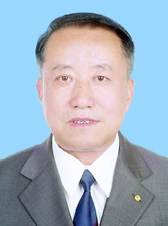 任伯年（天水市人大常委会原主任）