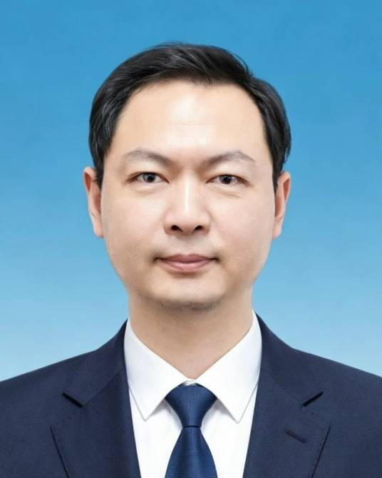柳佳(广西自治区崇左市人民政府副市长、党组成员)