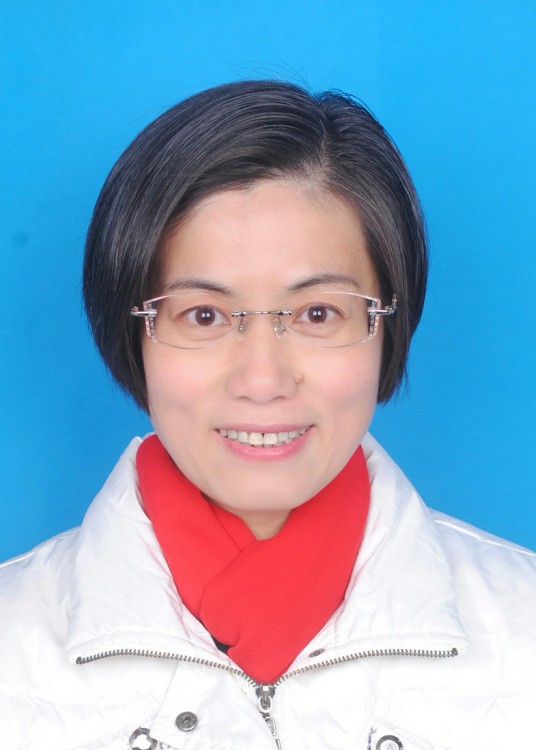 胡红梅（中国教育学教授）