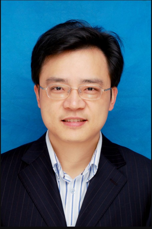 徐晨（武汉大学法学院副教授）