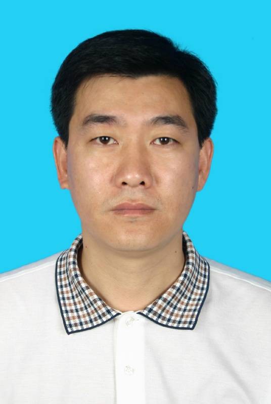 熊健(广西防城港市委常委、政法委书记)