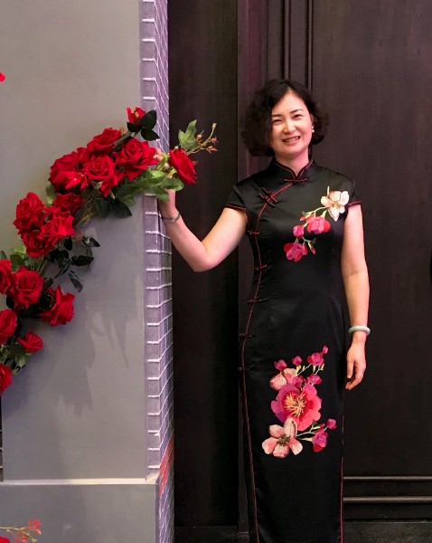 胡玲(内江师范学院教师)