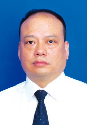 赵华春（浙江省杭州市富阳区卫生健康局党委委员、副局长）