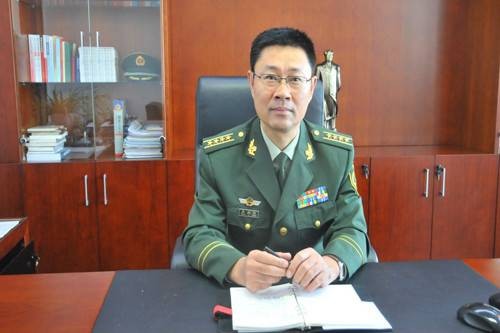 王立刚（湖北省公安边防总队原政治委员）