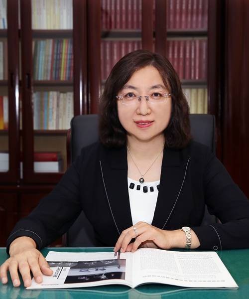 周珊珊(山东师范大学党委常委、副校长)