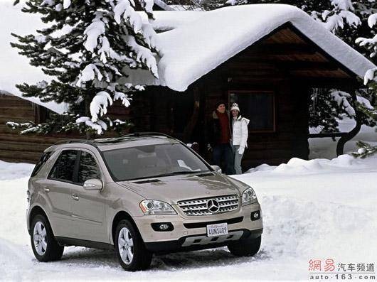 奔驰ML500