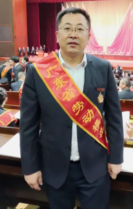 石连君（中建四局第五建筑工程有限公司党委书记、董事长）