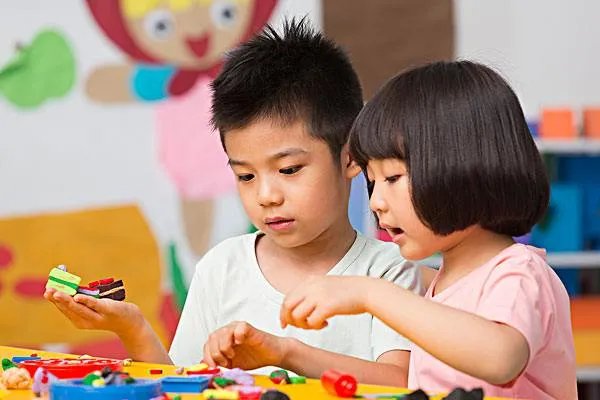 幼儿园招生要求家长提交工资流水,此要求是否合理?