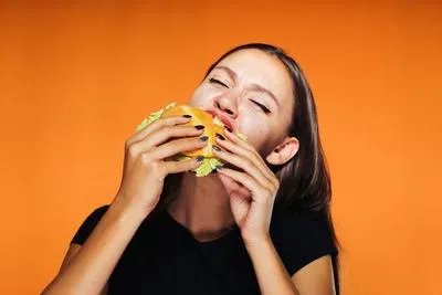 扁平疣不能吃什么食物 扁平疣不能吃的食物盘点