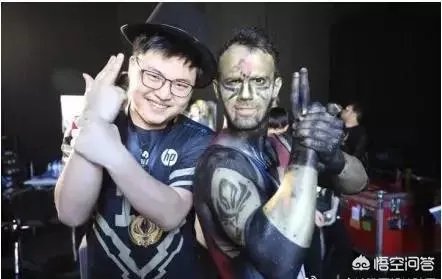 《英雄联盟》常规赛收官战RNG战胜JDG,现场粉丝有什么亮点?