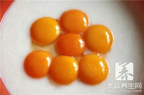 蛋黄粉的功效与作用