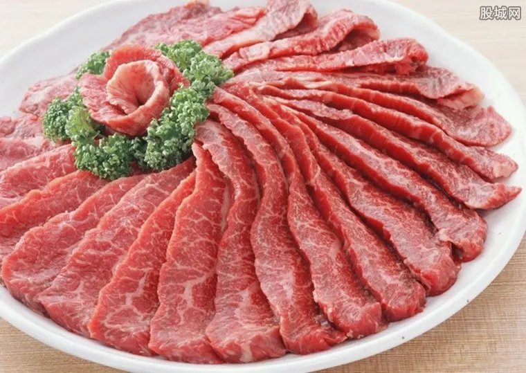 云南瑞丽肉价飞涨至100元 由于商家哄抬物价所致