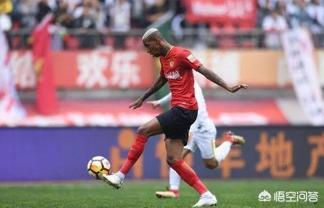 恒大VS上港双方发布战前海报:永无止境VS寸土必争,你怎么看?