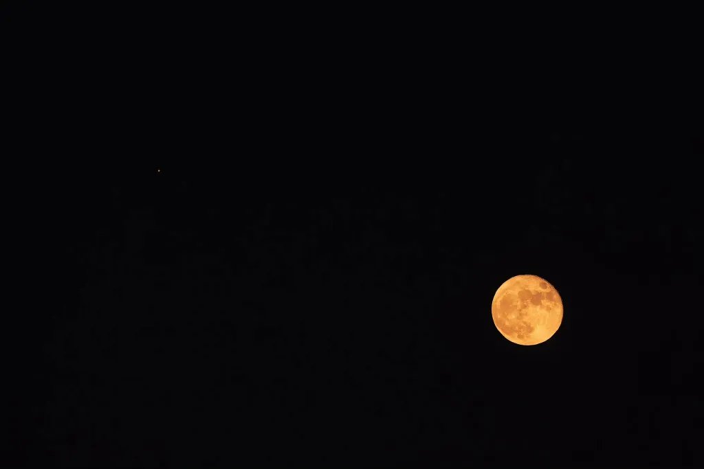 木星伴月有什么寓意?在古代预示着什么?木星合月多久一次