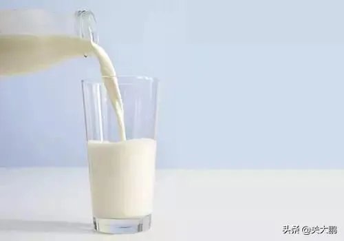 豆浆可不可以代替牛奶?你怎么看?