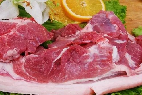 猪肉价格连降两月