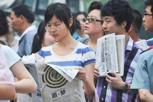 江苏高考文科第一名无缘清华北大是什么原因?