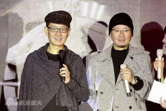 李偲菘李伟菘是什么关系 是双胞胎吗