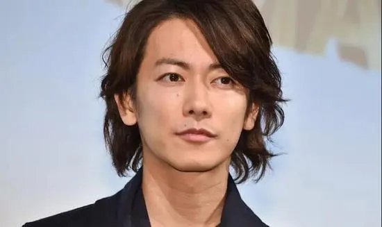 “老婆”终究还是结婚了 细数石原里美历任绯闻男友！