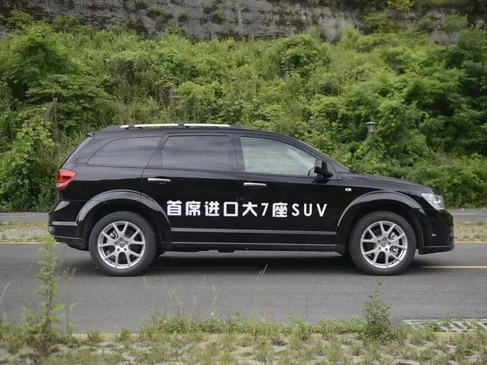 一汽威志两厢多少钱?(一汽丰田威驰两厢价格多少)