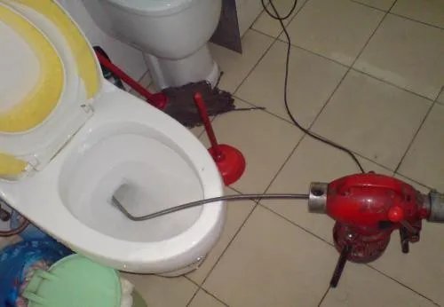 抽水马桶堵了怎么办 9种方法解决堵塞问题