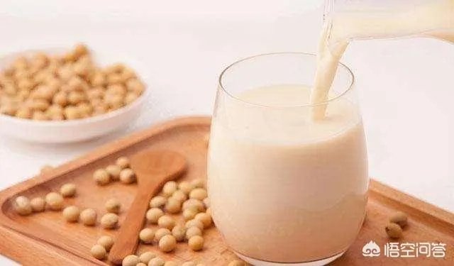 豆浆可不可以代替牛奶?你怎么看?