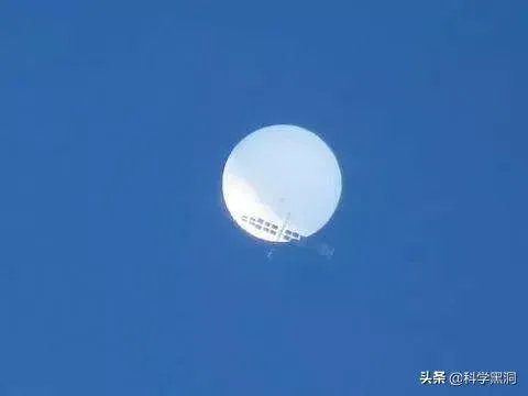 日本上空不明球体
