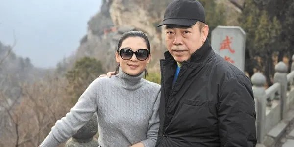 陈红结过几次婚(陈红多大年龄结婚)