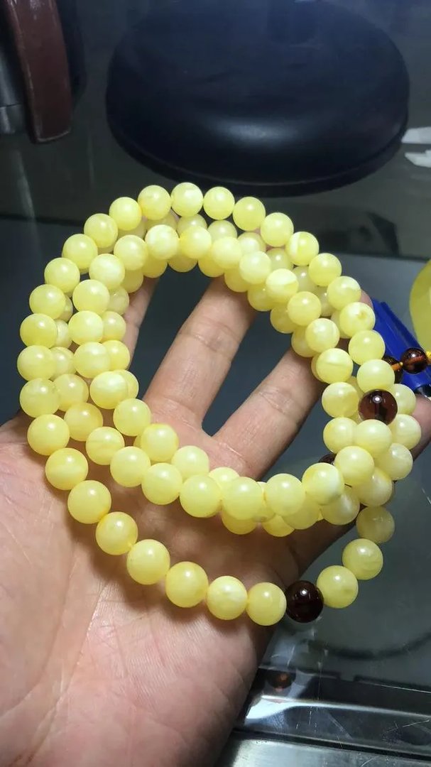 这个不是琥珀吧?