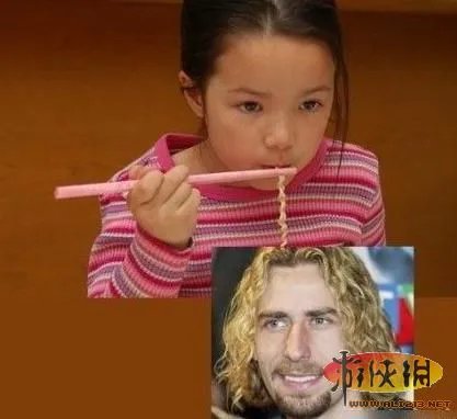 7寸高跟鞋踩别人啥感角?瞬间热辣雷人囧图